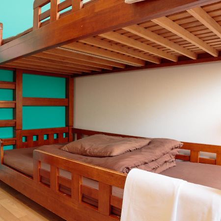 J-Hoppers Osaka Guesthouse Экстерьер фото