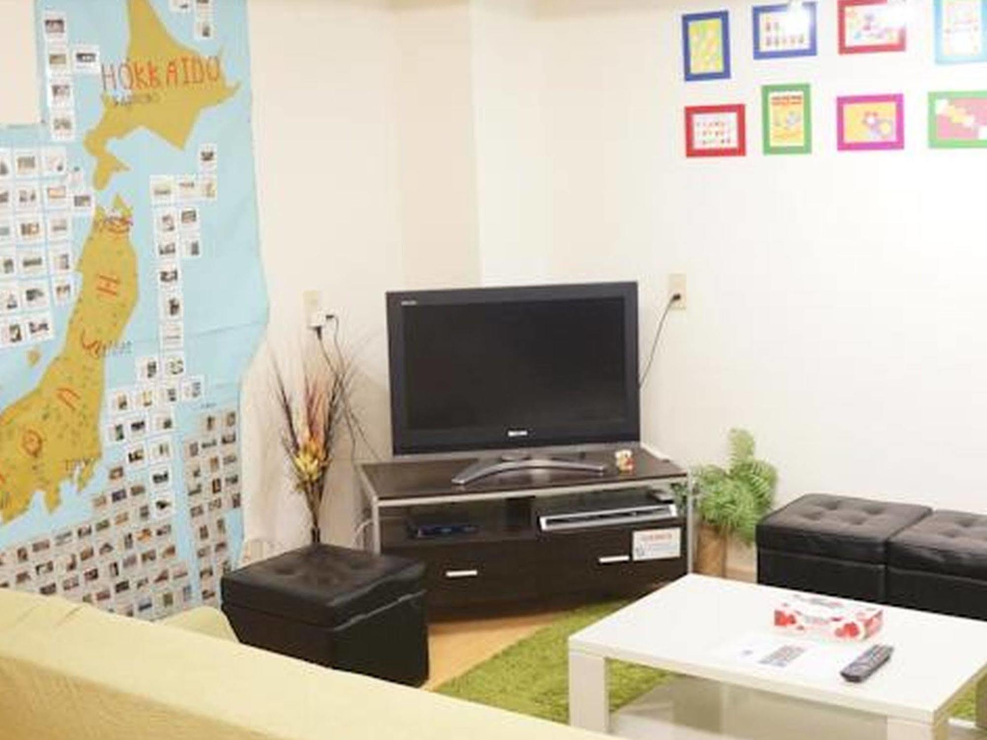 J-Hoppers Osaka Guesthouse Экстерьер фото
